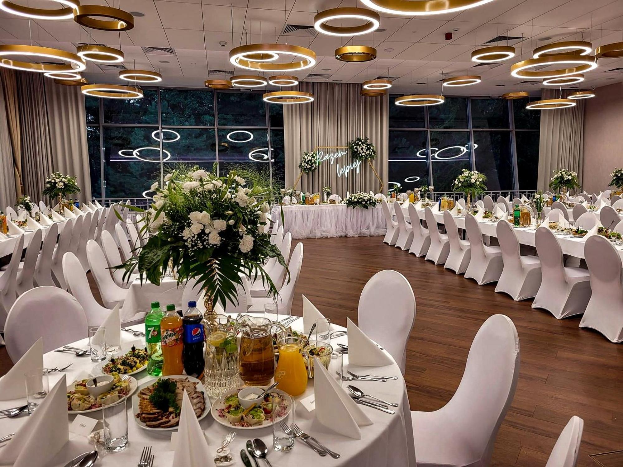 Hotel Echo Cedzyna Ngoại thất bức ảnh